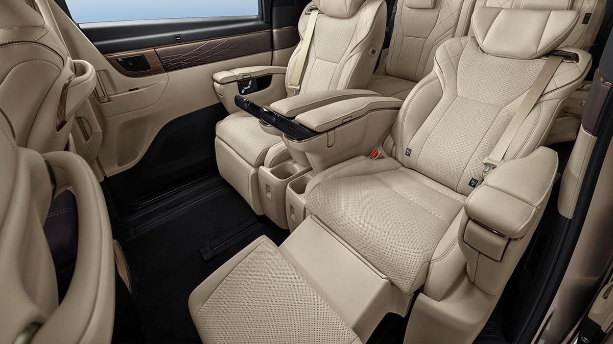 Toyota Alphard Nappa leather comfort seats