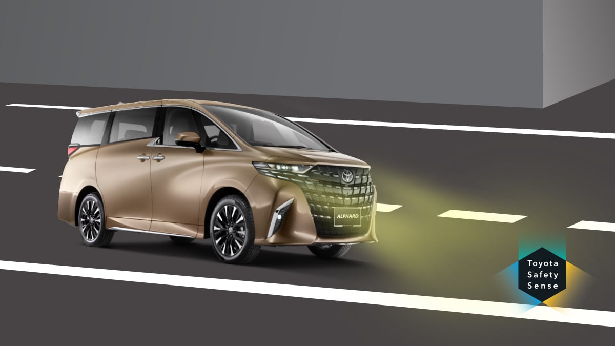 Toyota Alphard Adaptive high beams