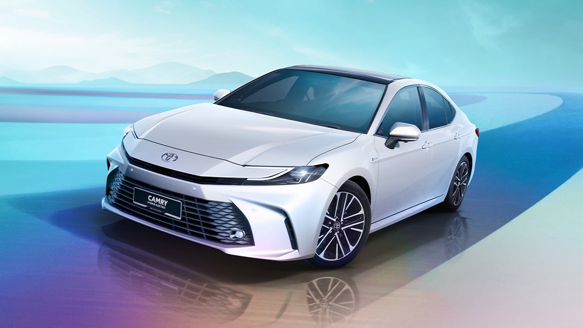Camry Hybrid Electric: Streamlined body design