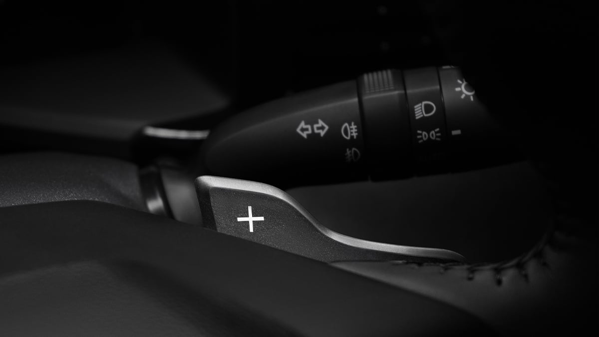 Camry Hybrid Electric: Steering-wheel shift paddles