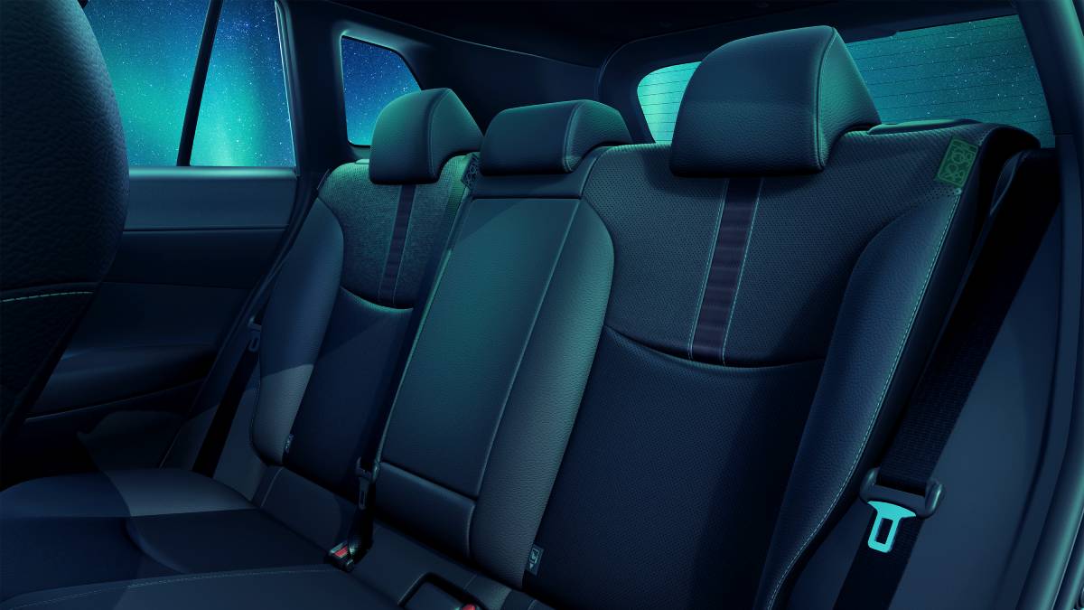 Rear Seats With 6° Recline Angle