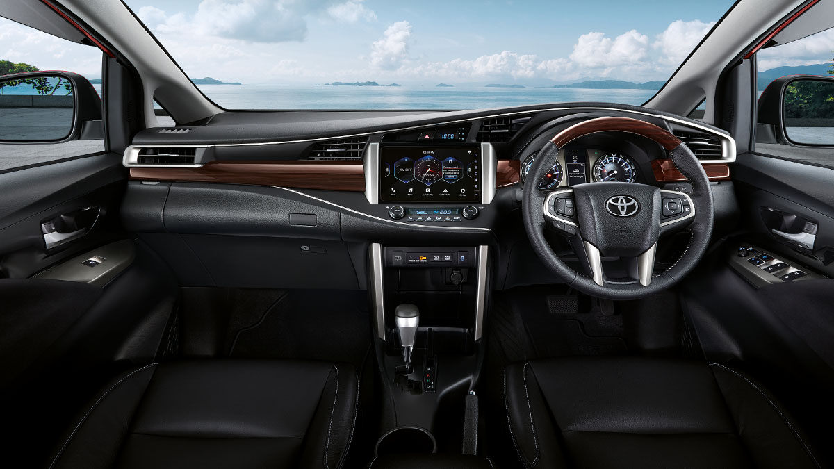 2021 Toyota Innova Officially Unveiled With Upgraded Styling