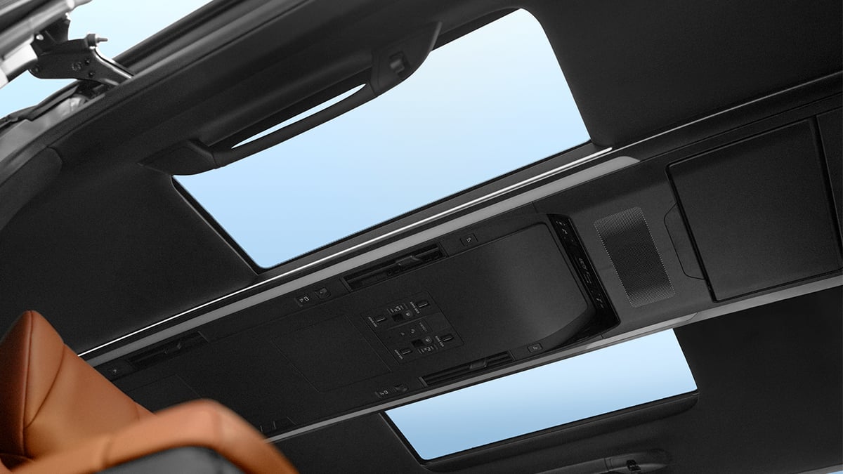 Toyota Vellfire Panoramic glass roof