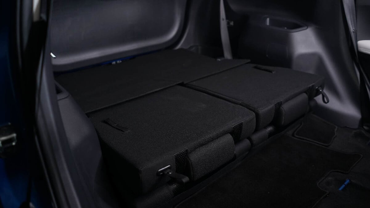 Foldable Seats for Extra Space