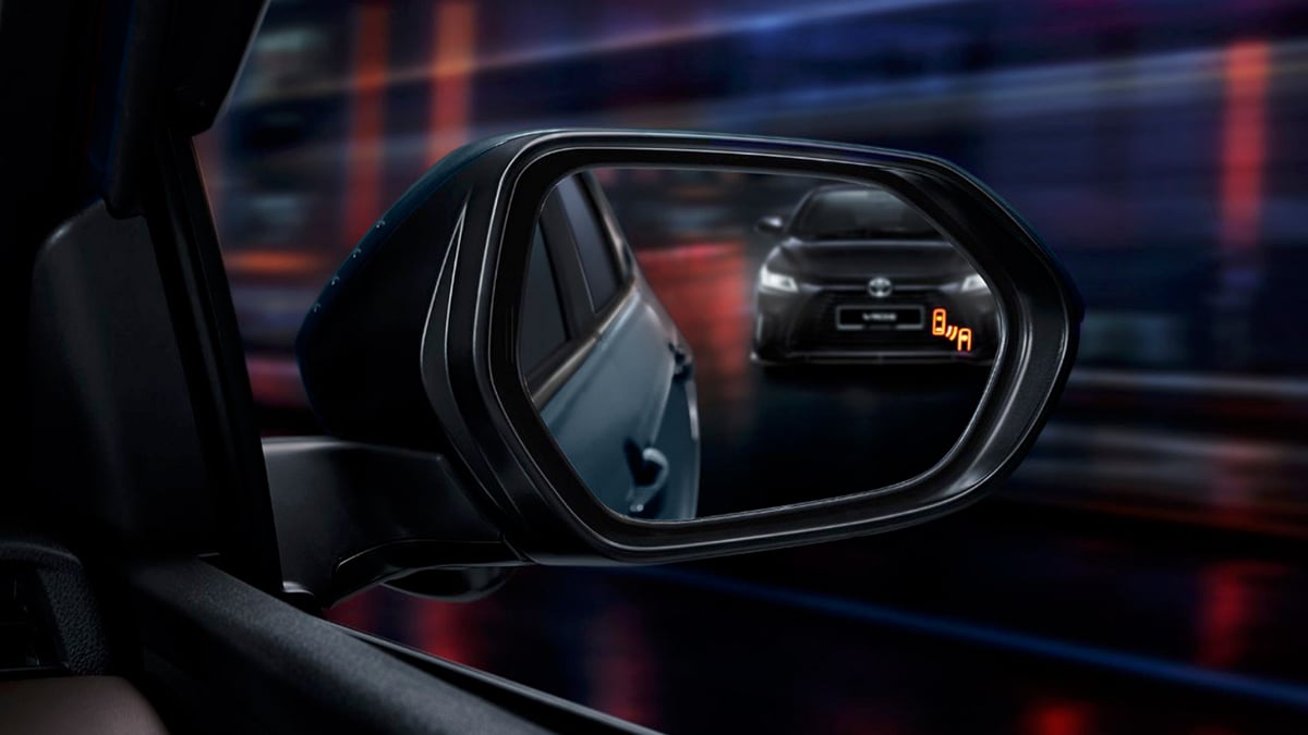 Blind Spot Monitor (BSM) with Rear Cross Traffic Alert (RCTA)