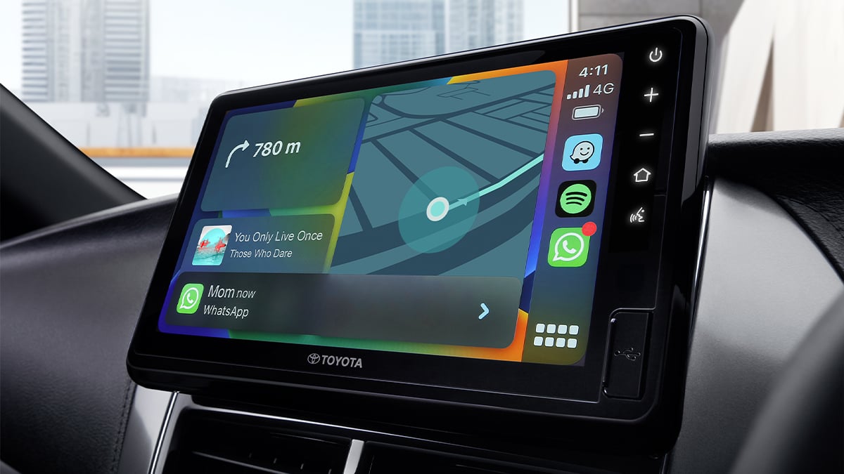 9" Display Audio with Wireless Apple Carplay® and Android Auto™