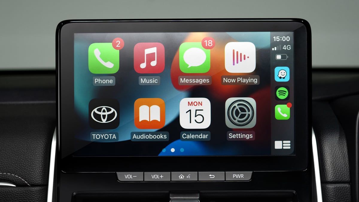 10.1” Head Unit With Smartphone Connectivity