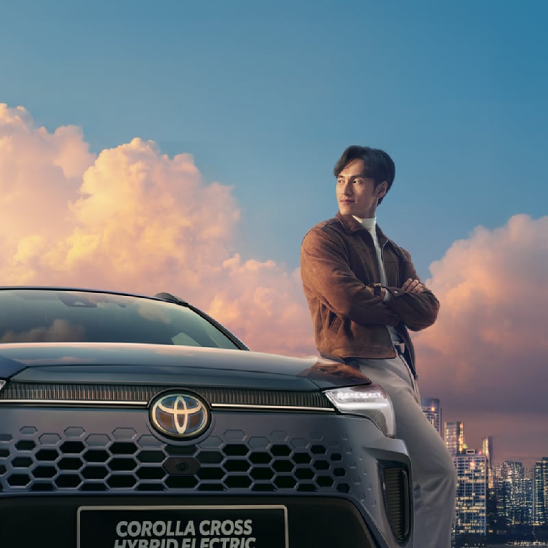 TOYOTA HYBRID ELECTRIC VEHICLES