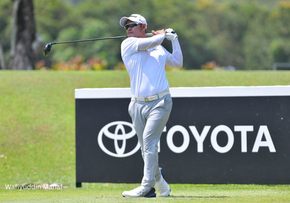 Paul San, Wafiyuddin Manaf share first round lead at five-under in Vios Cup